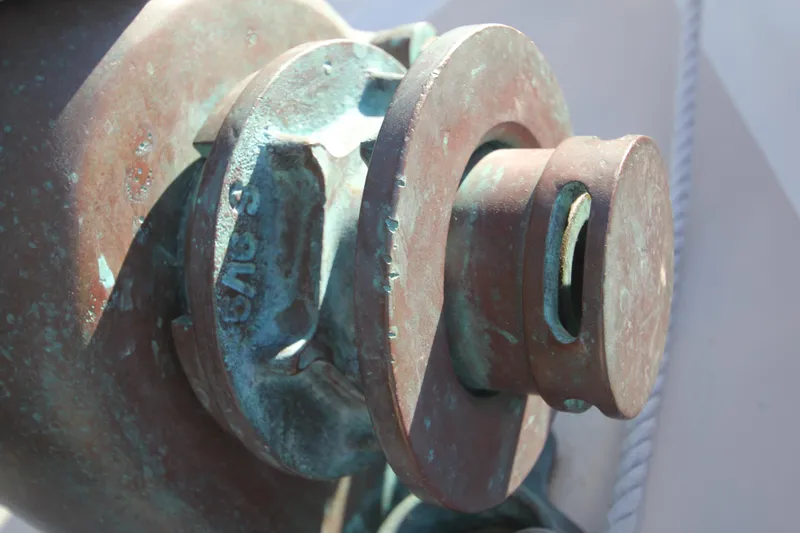 Bronze Anchor Windlass