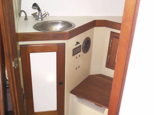 Head and sink/shower