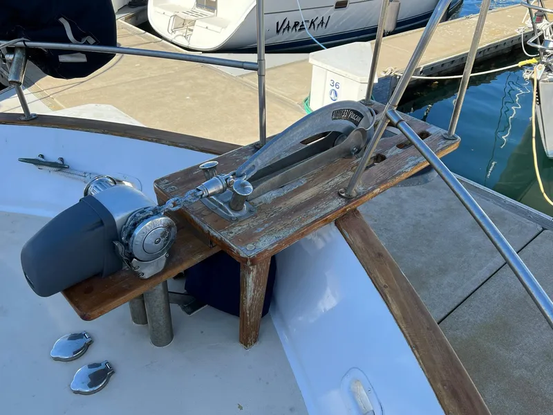 1977 Californian 42 LRC