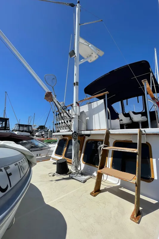 1977 Californian 42 LRC