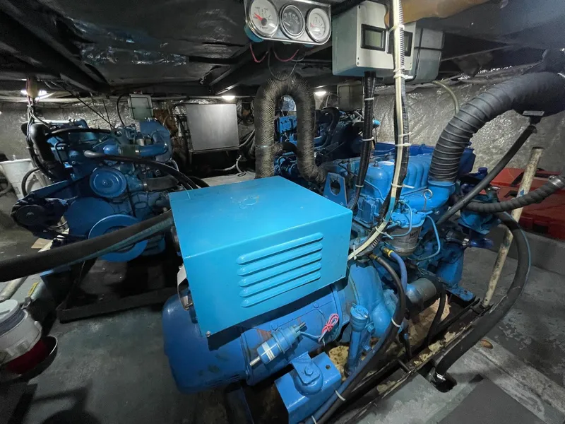 1977 Californian 42 LRC
