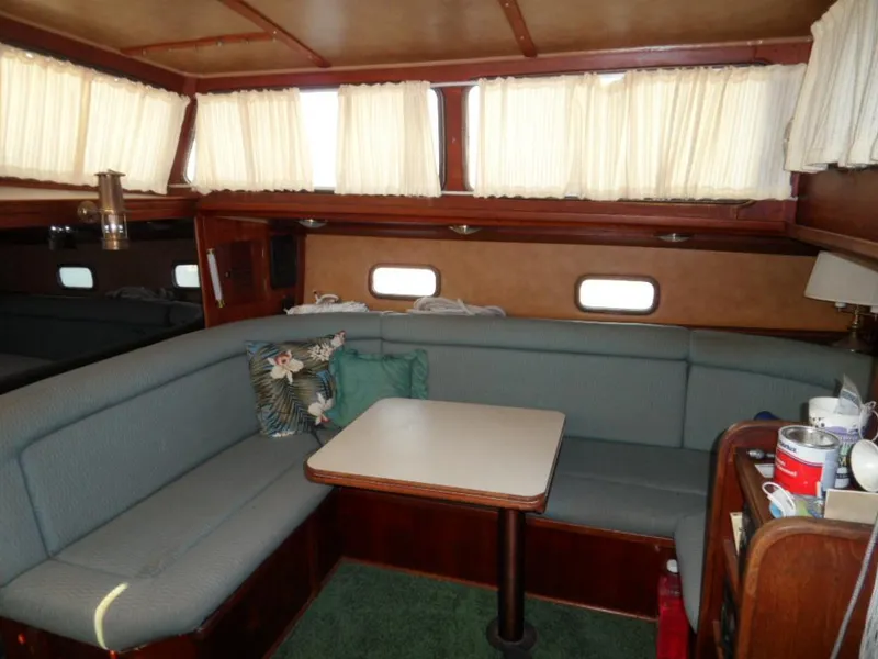 1975 Islander 41 Freeport