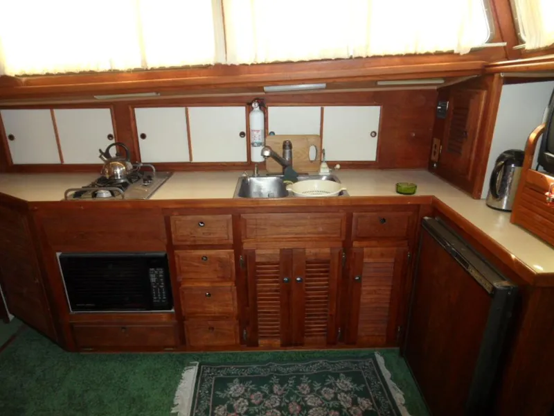 1975 Islander 41 Freeport