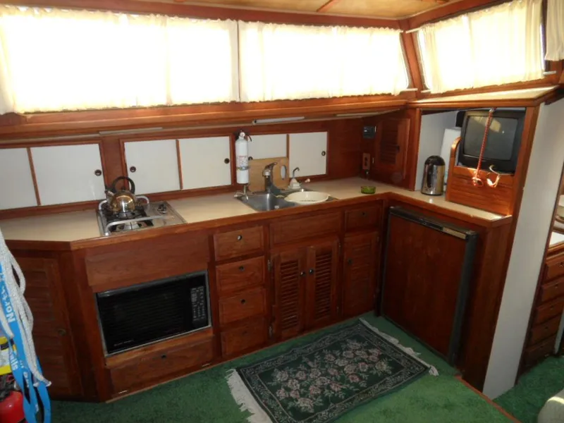 1975 Islander 41 Freeport