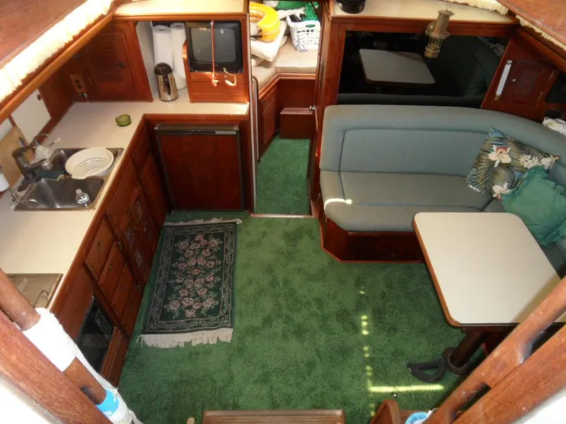 1975 Islander 41 Freeport
