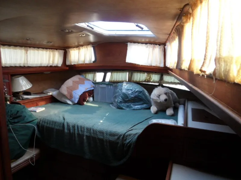 1975 Islander 41 Freeport