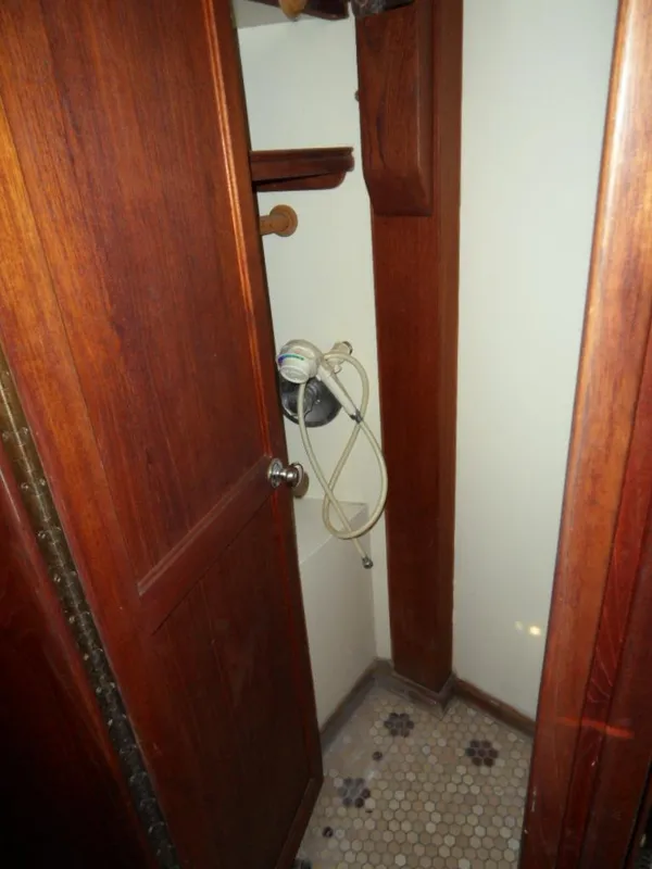1975 Islander 41 Freeport