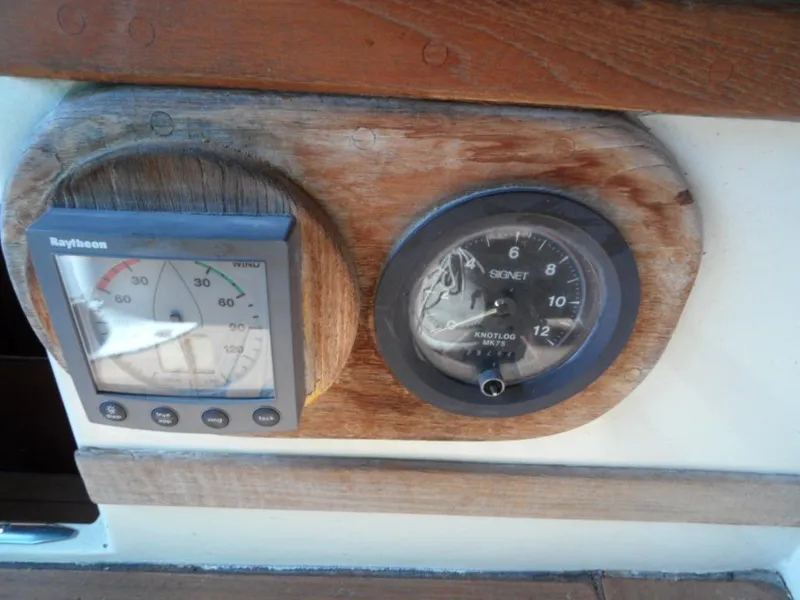 1975 Islander 41 Freeport
