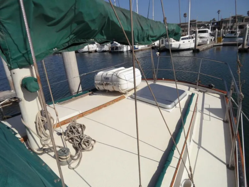 1975 Islander 41 Freeport