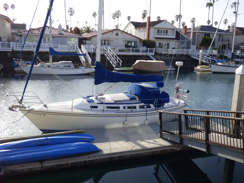 1985 Catalina 30