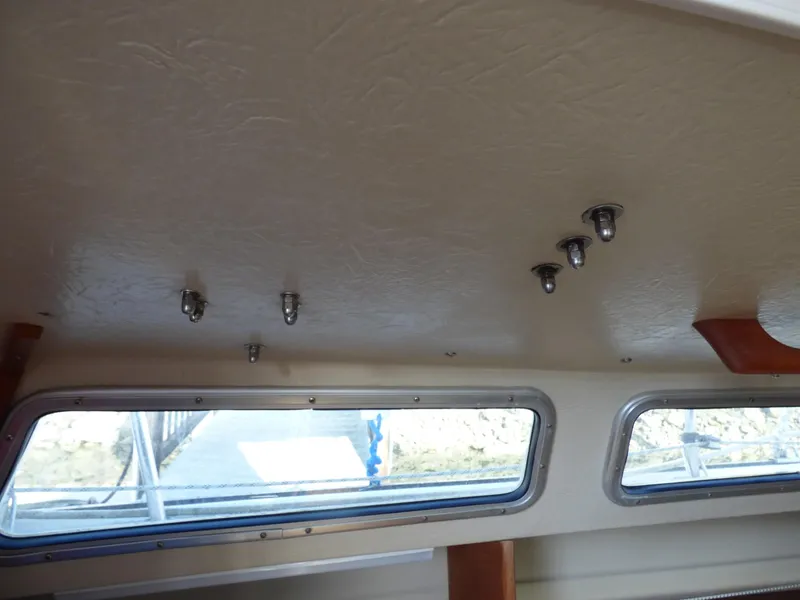 1985 Catalina 30