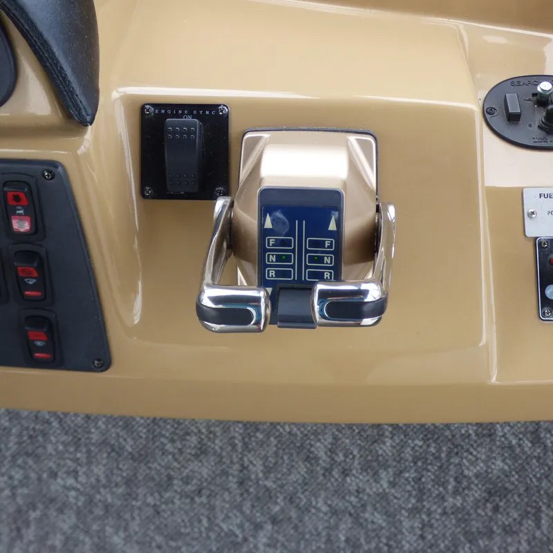 Morse Electronic Shift/Throttle Controls