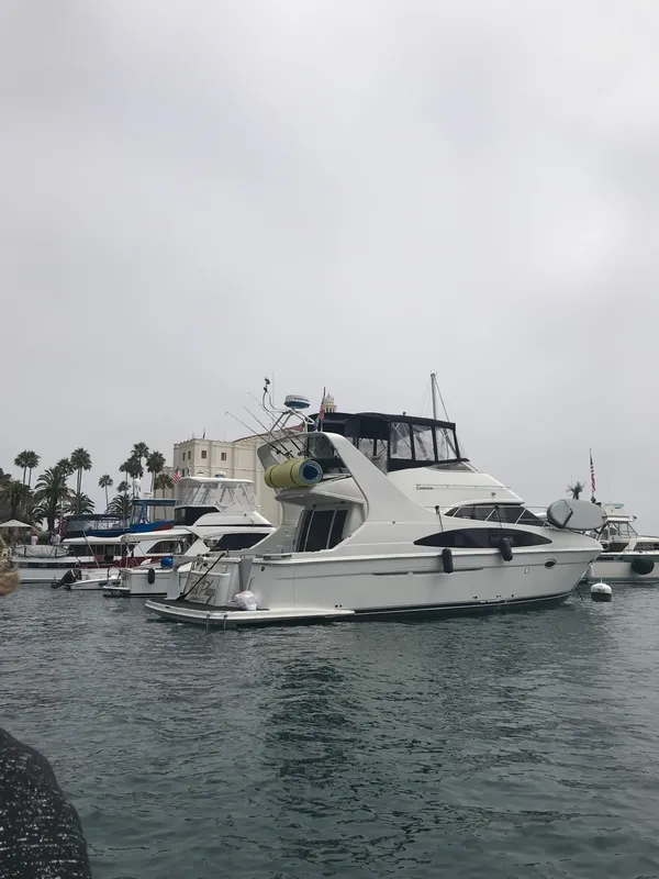 2004 Carver 42 Mariner