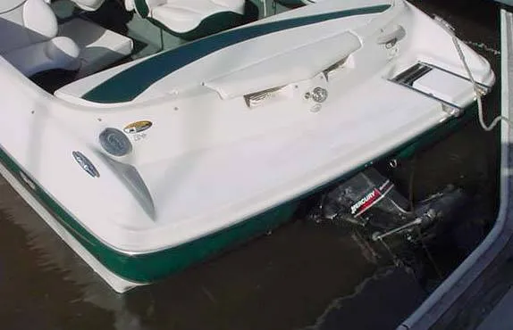 2003 Bayliner Capri 185S