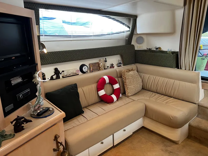 2000 Carver Mariner 350