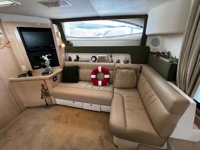 2000 Carver Mariner 350