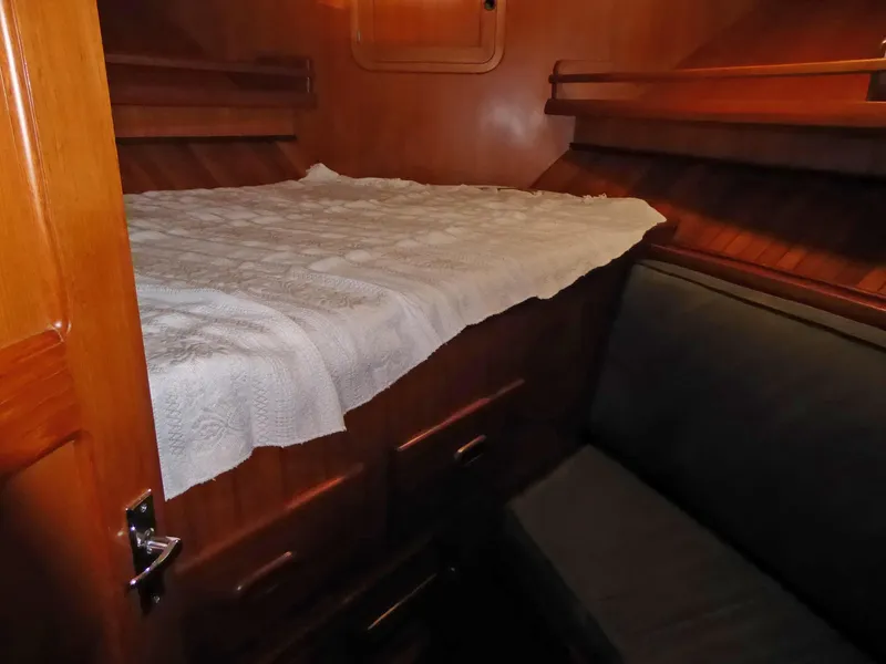 Guest suite