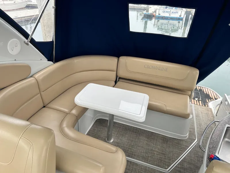 Cockpit 1