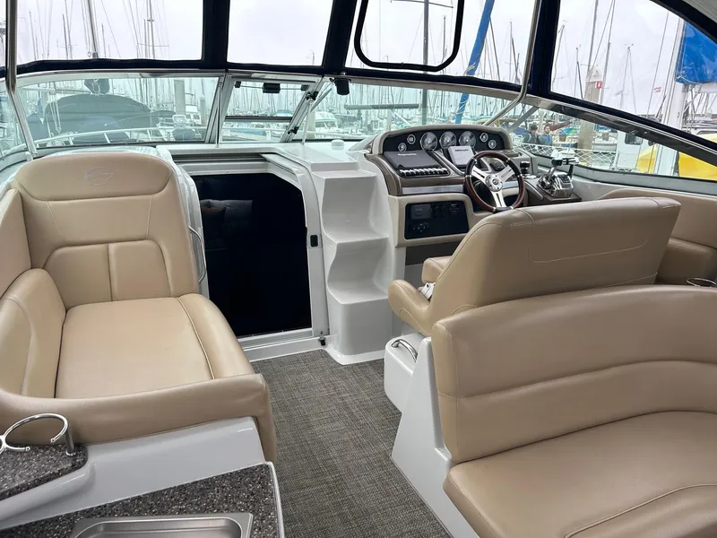 Cockpit 3