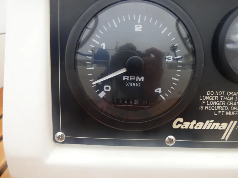 2010 Catalina 445
