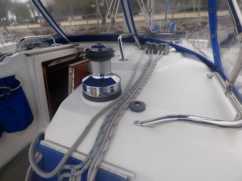 2010 Catalina 445