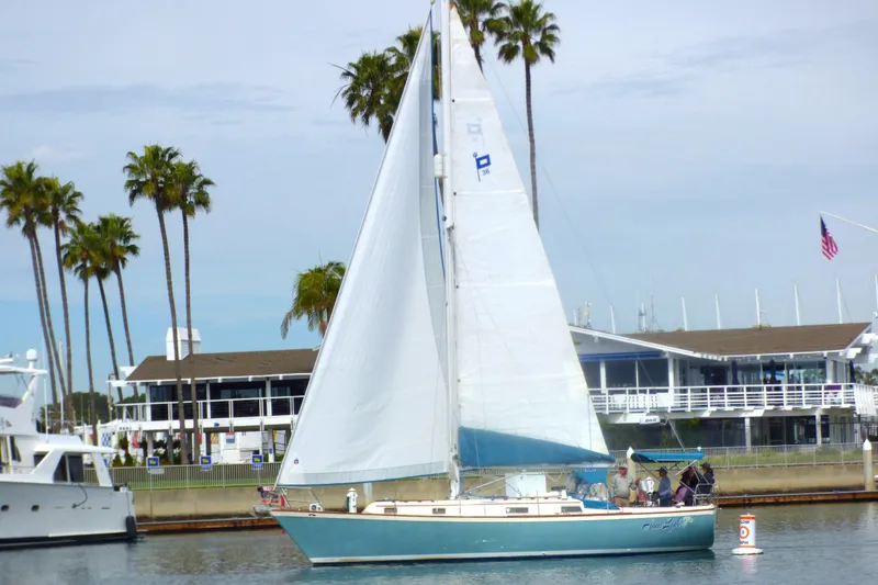1980 Pearson 365