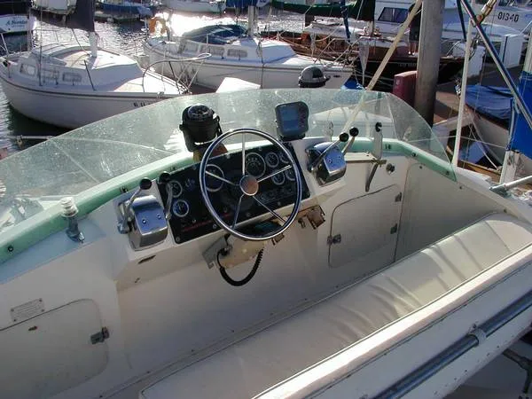 Upper helm