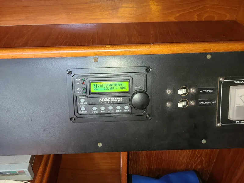 1990 Endeavour 42 Center Cockpit