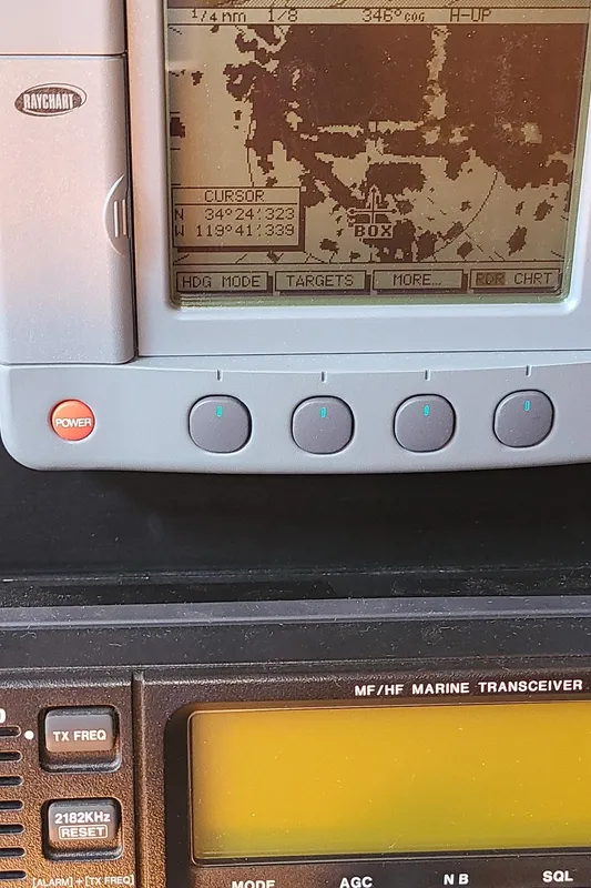 1990 Endeavour 42 Center Cockpit