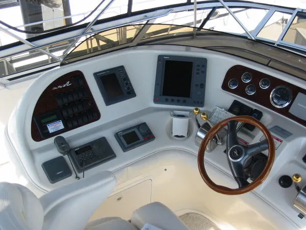 Helm Portside