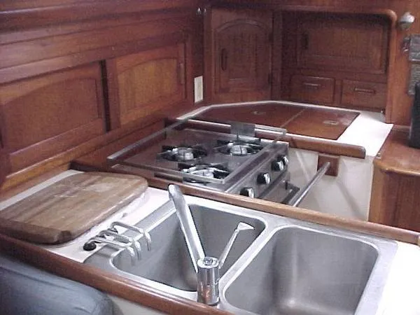 1982 Pacific Seacraft Voyager