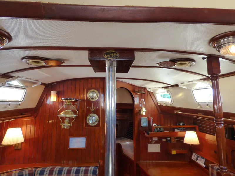 1979 Tung Hwa Fantasia 35 MK II