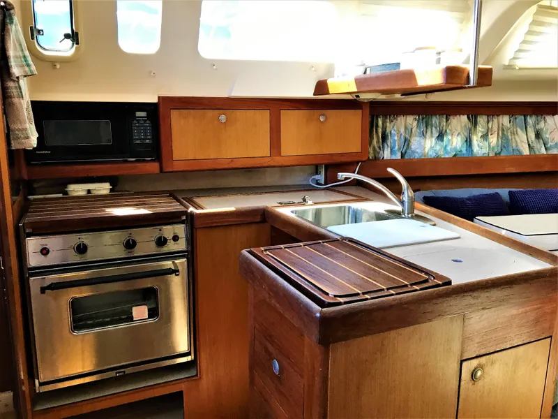 1998 Hunter 340