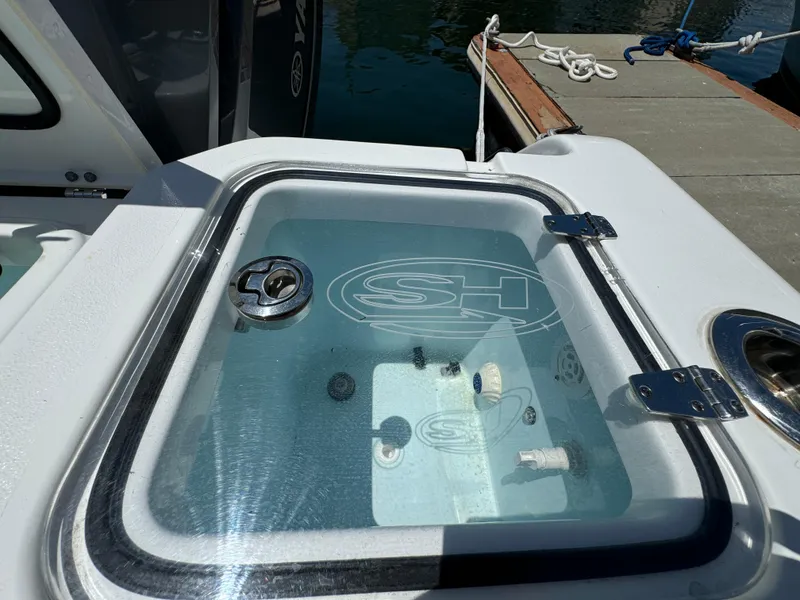 2021 Sea Hunt Gamefish 30CB
