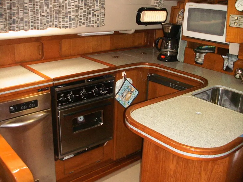 1984 Stamas PILOTHOUSE