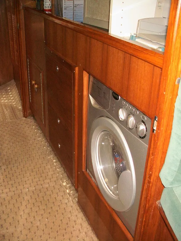 1984 Stamas PILOTHOUSE