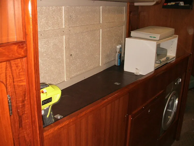 1984 Stamas PILOTHOUSE