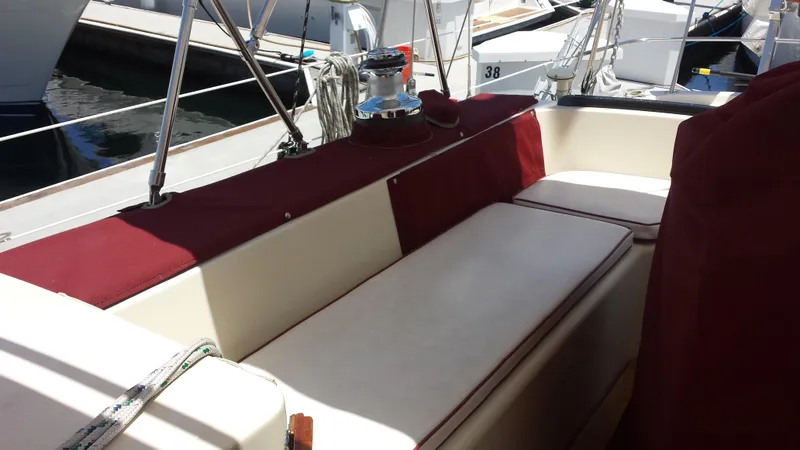 1984 Stamas PILOTHOUSE