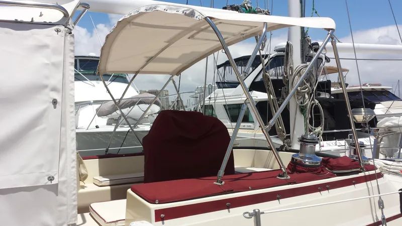 1984 Stamas PILOTHOUSE