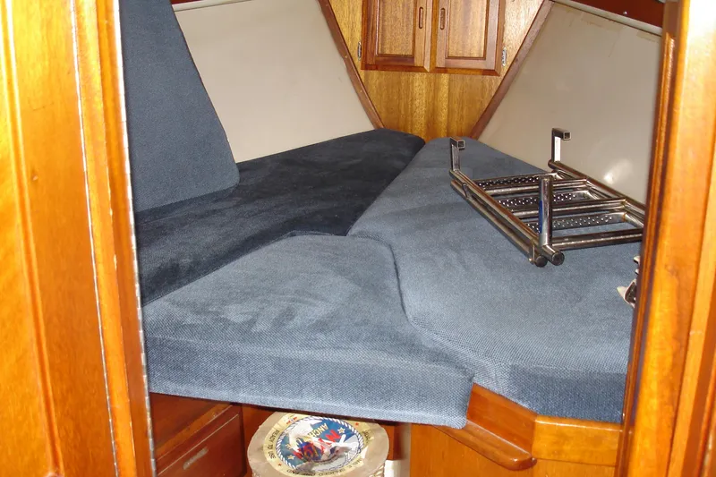 V-berth