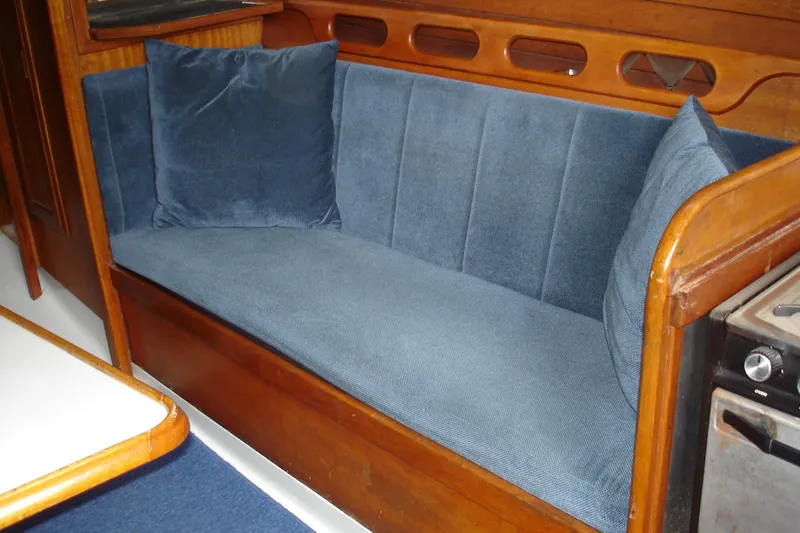 Stb side Settee-Nice Blue Fabric