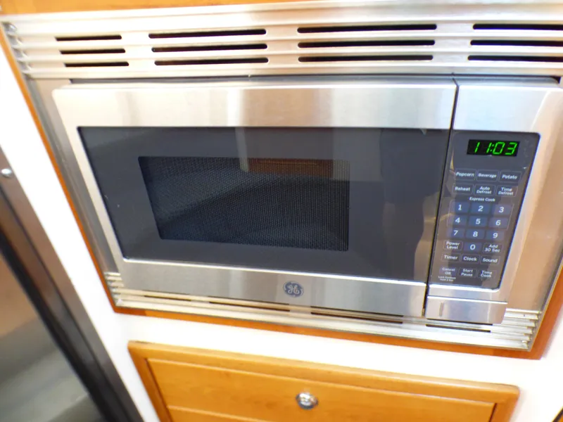 1997 Riviera 34 Platinum