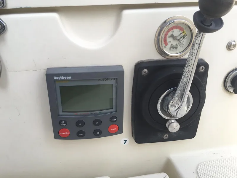 2001 Pacific Seacraft Dana 24