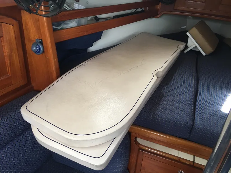 2001 Pacific Seacraft Dana 24