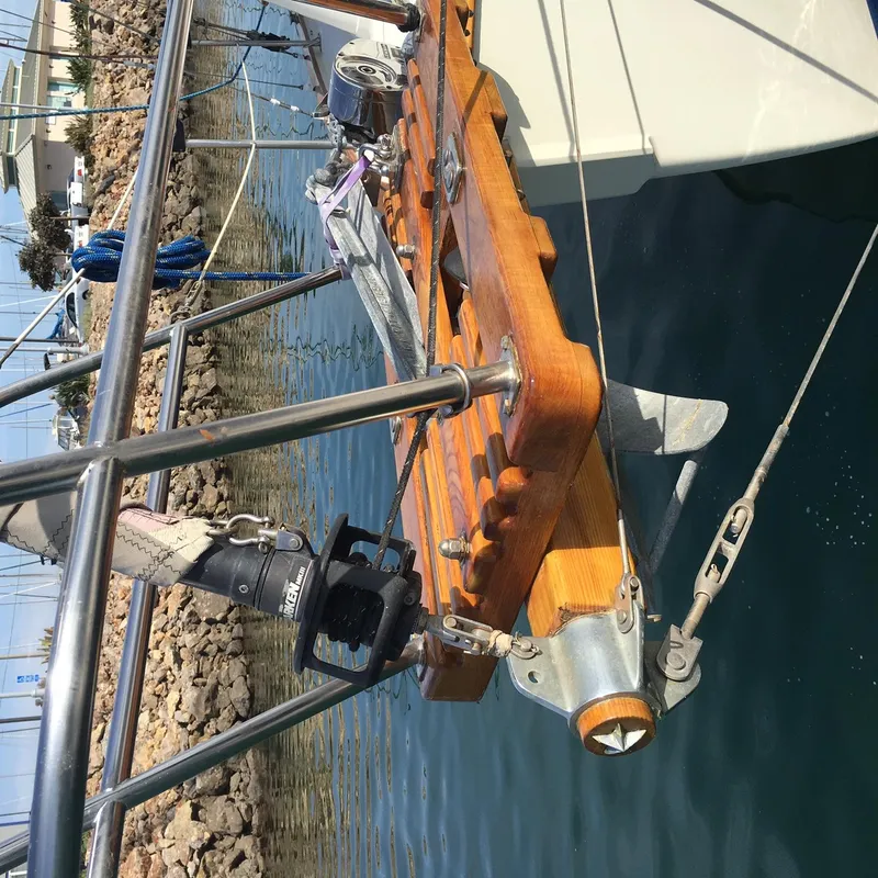 2001 Pacific Seacraft Dana 24