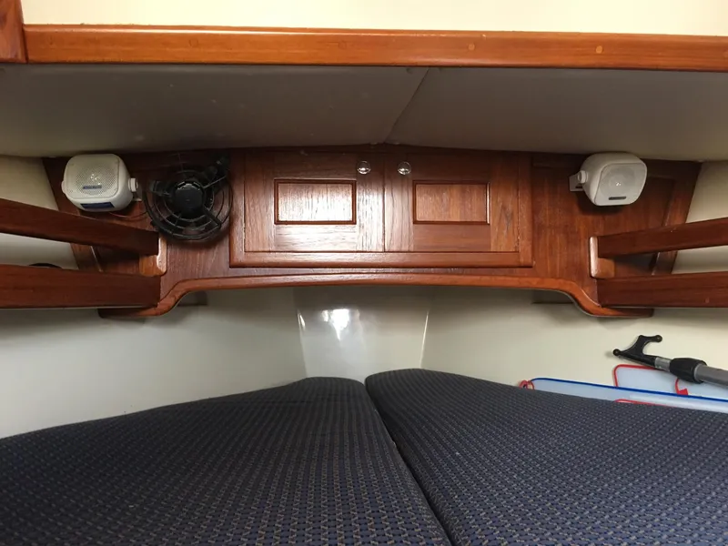 2001 Pacific Seacraft Dana 24