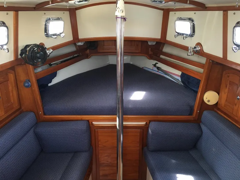 2001 Pacific Seacraft Dana 24