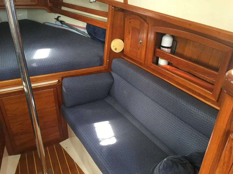2001 Pacific Seacraft Dana 24
