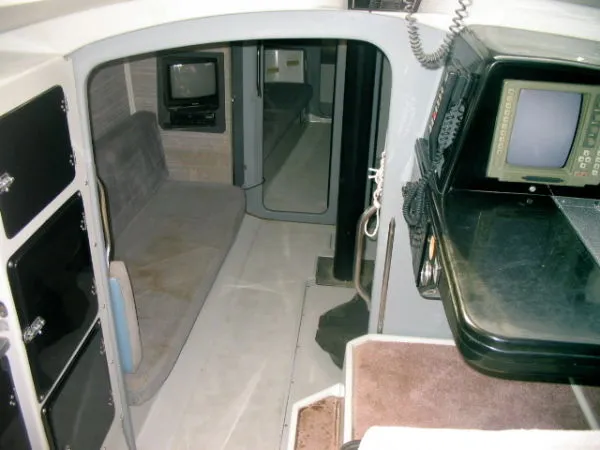 1991 MacGregor Pilothouse