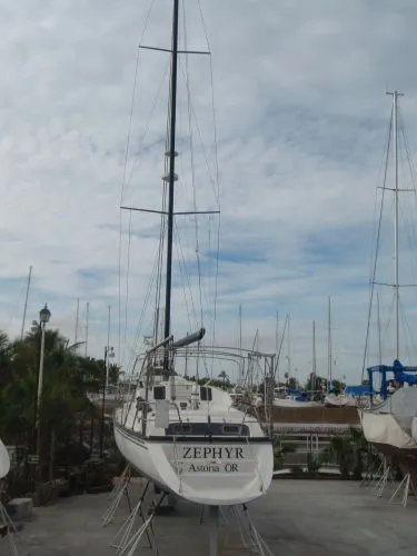 1991 MacGregor Pilothouse
